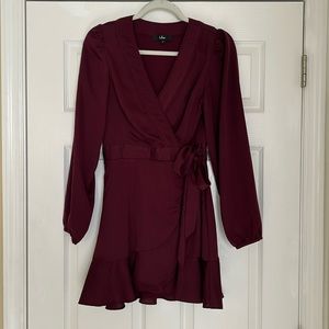 Lulu’s burgundy wrap dress